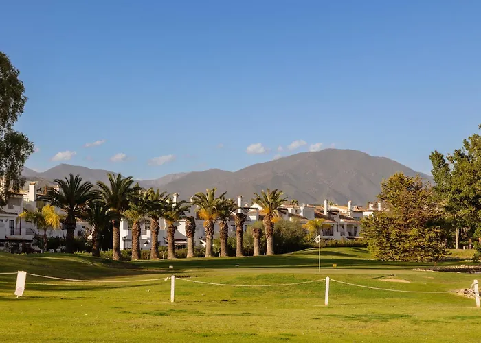 아파트 Penthouse With Sea Views In Nueva Andalucia